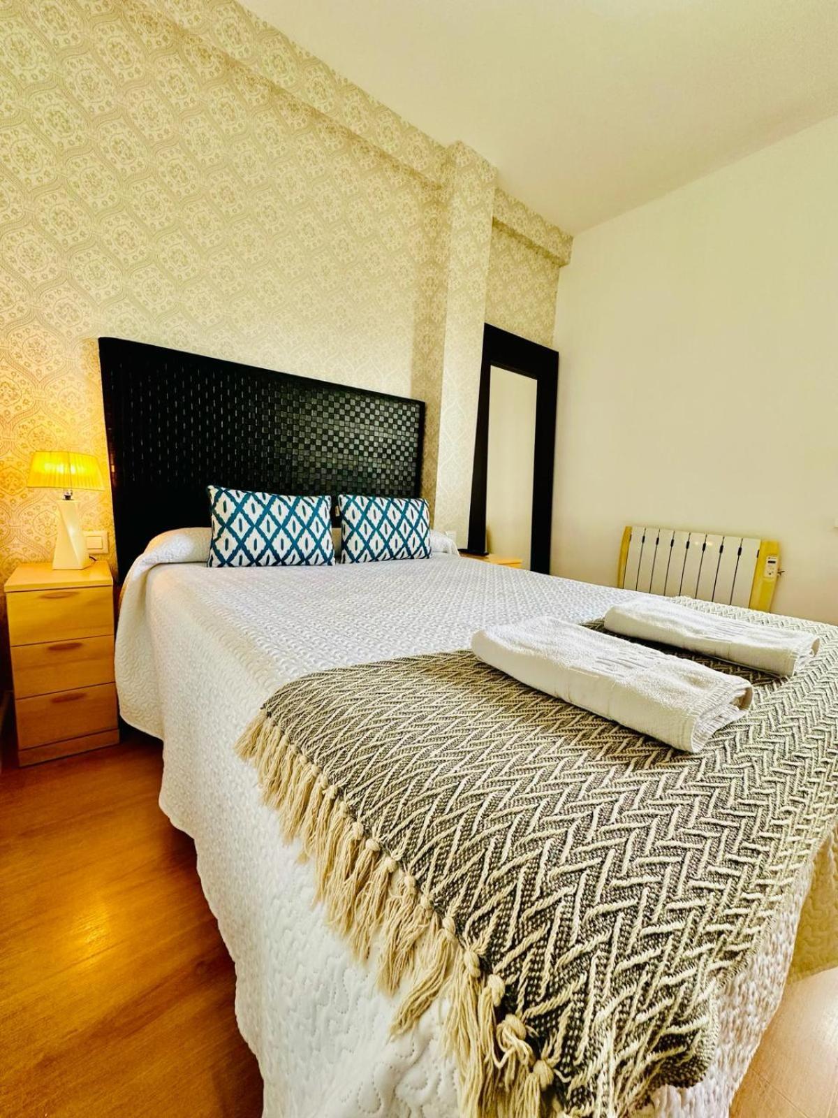Apartamento Turistico Pizarro Mérida Eksteriør billede