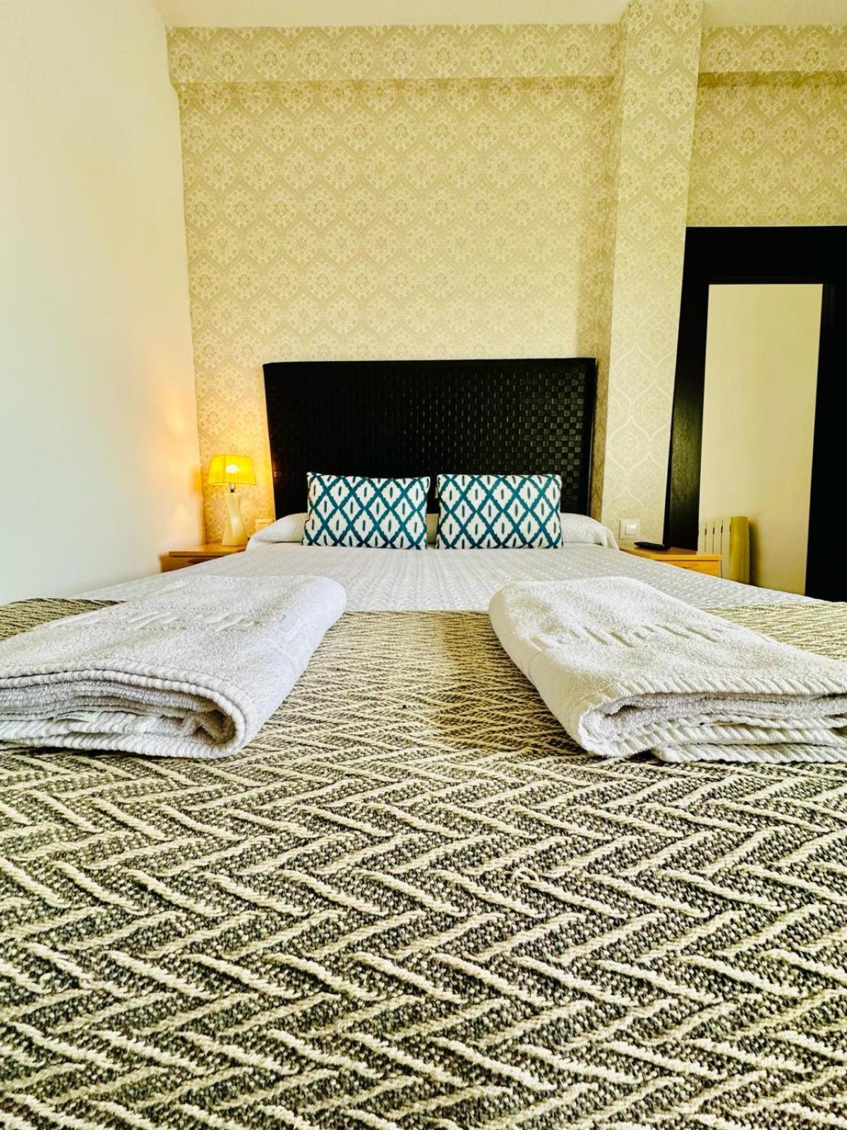 Apartamento Turistico Pizarro Mérida Eksteriør billede